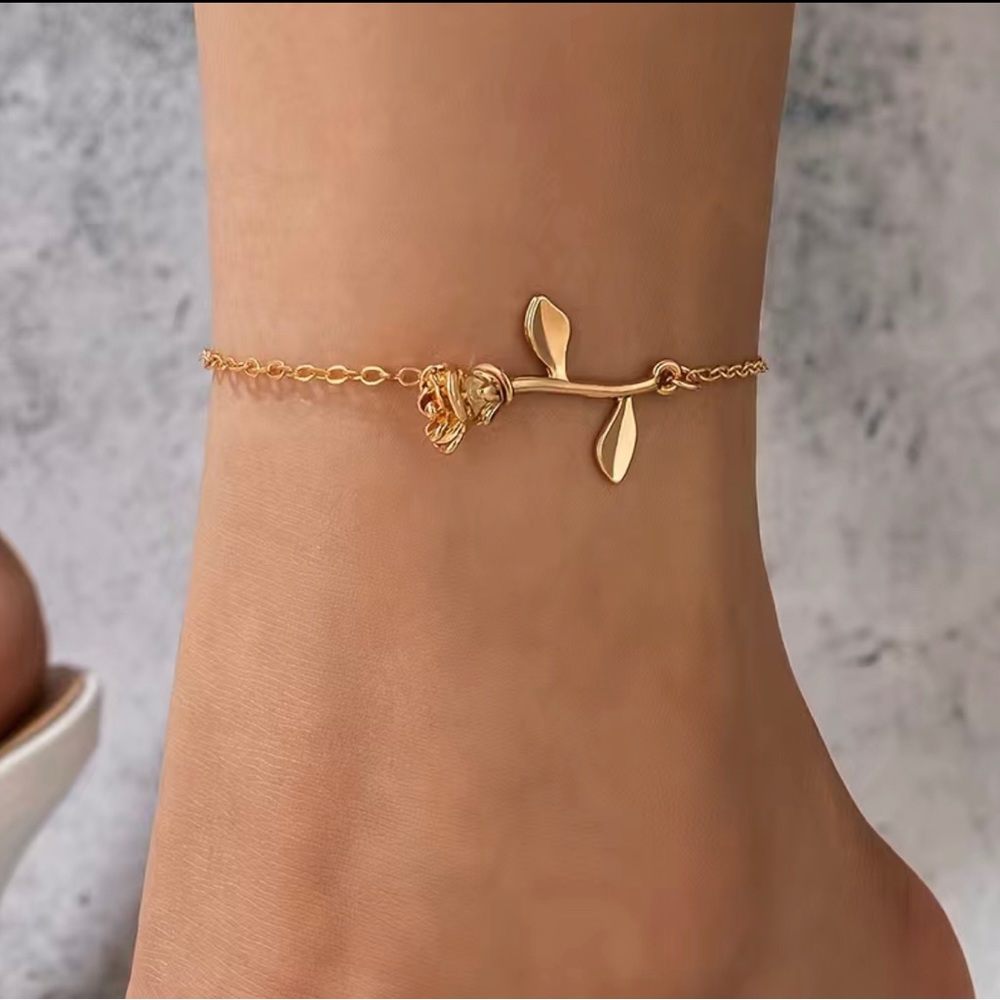 Rose Flower Shape Anklet Adjustable Ankle Bracelet. 🌹🌹